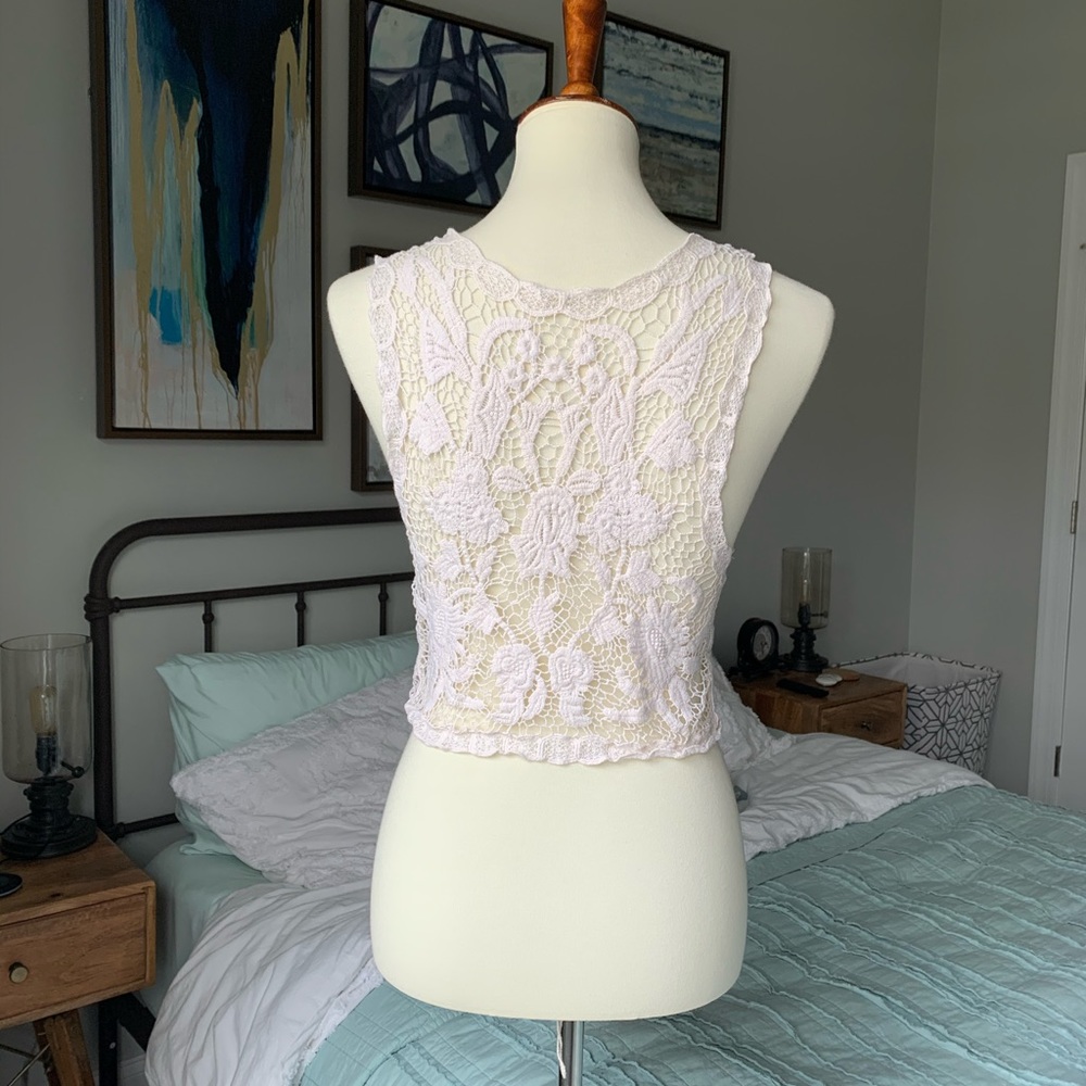 Express Crochet Coverup - Picture 3 of 3